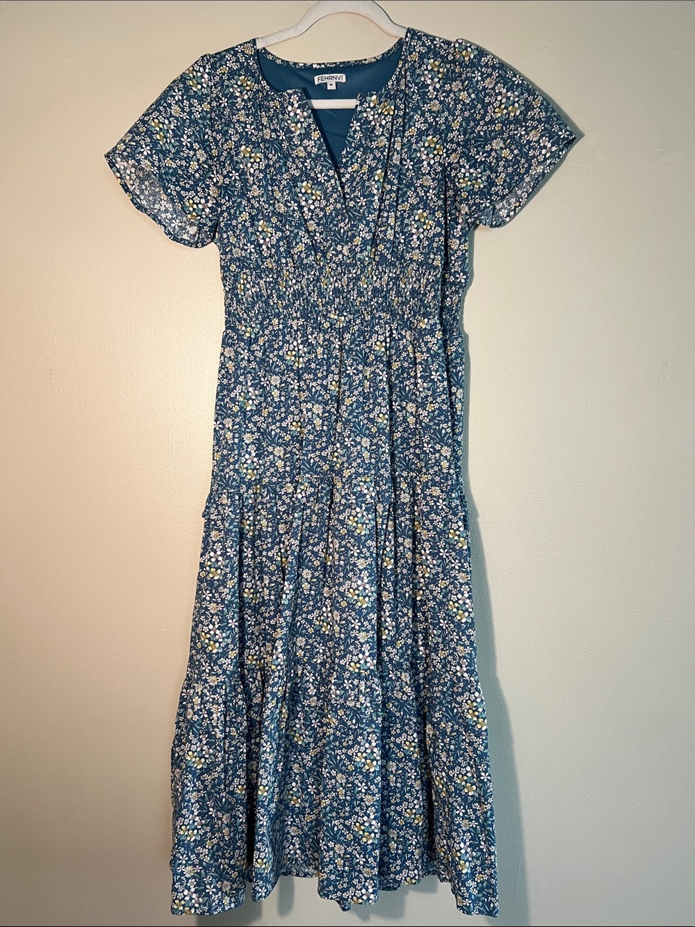 Blue Floral Fehrnvi Midi Tiered Dress Size M